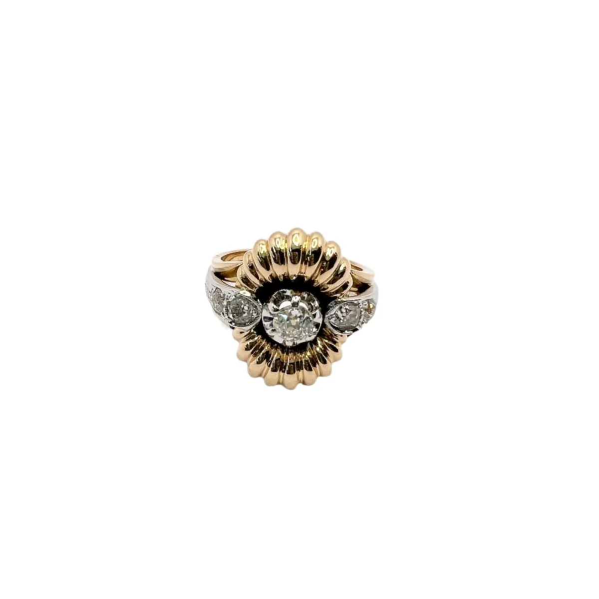 Bague en or jaune et blanc avec diamants