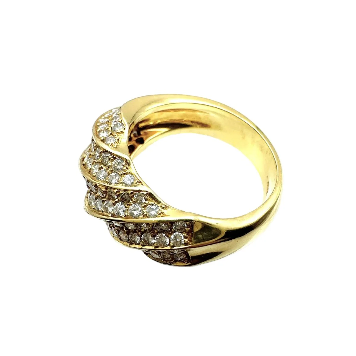 Bague Pavée en or jaune et diamants - Image 3