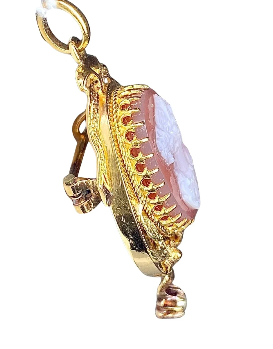 Broche Pendentif en or jaune, camée et perle fine - Image 3