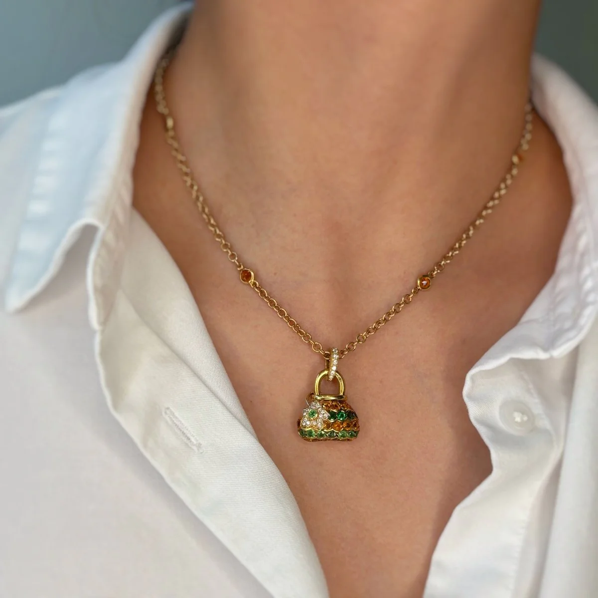 Pendentif Sac - Or jaune, Diamants & Pierres de Couleur - Image 5