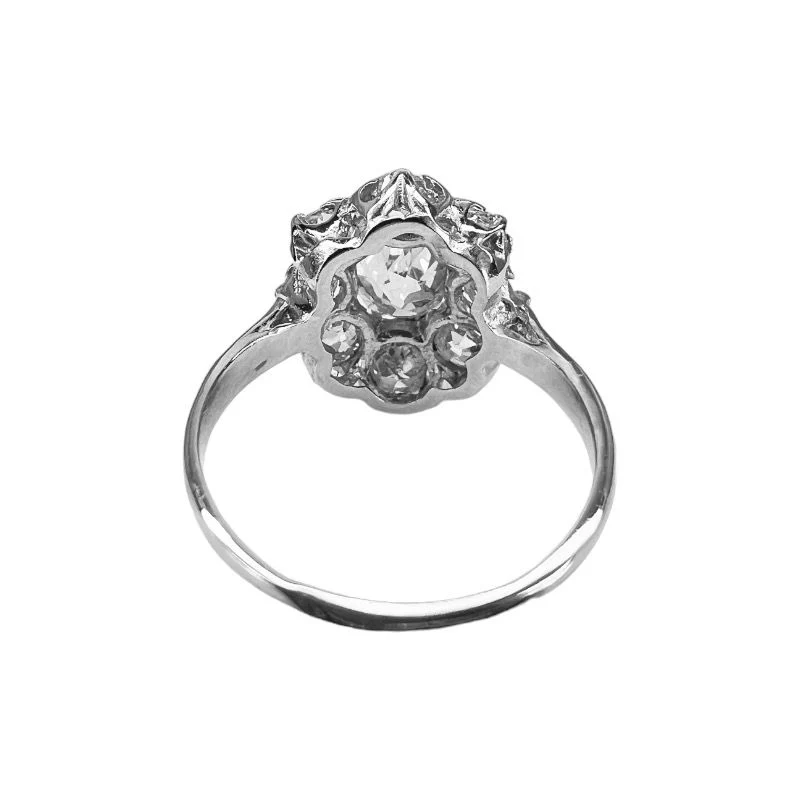 Bague Marguerite en or blanc et diamants - Image 3