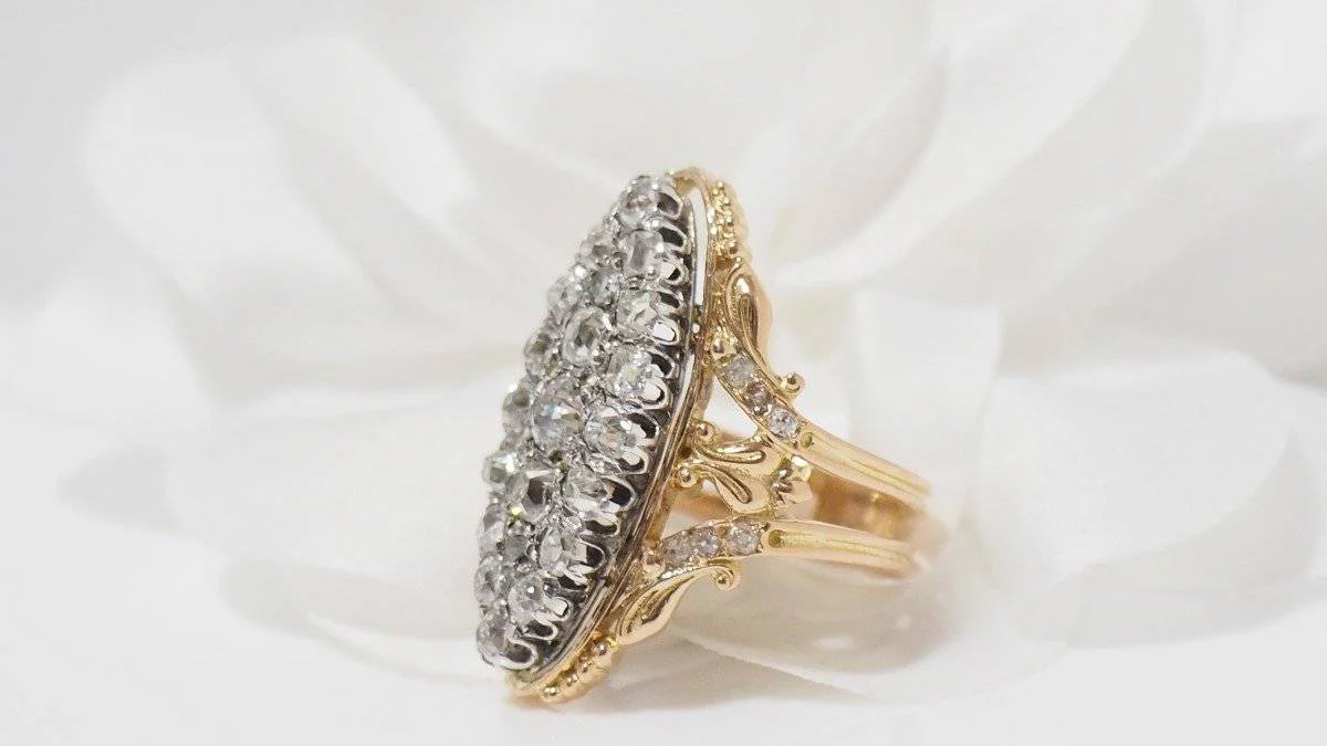 Bague marquise en or jaune et diamants - Image 5