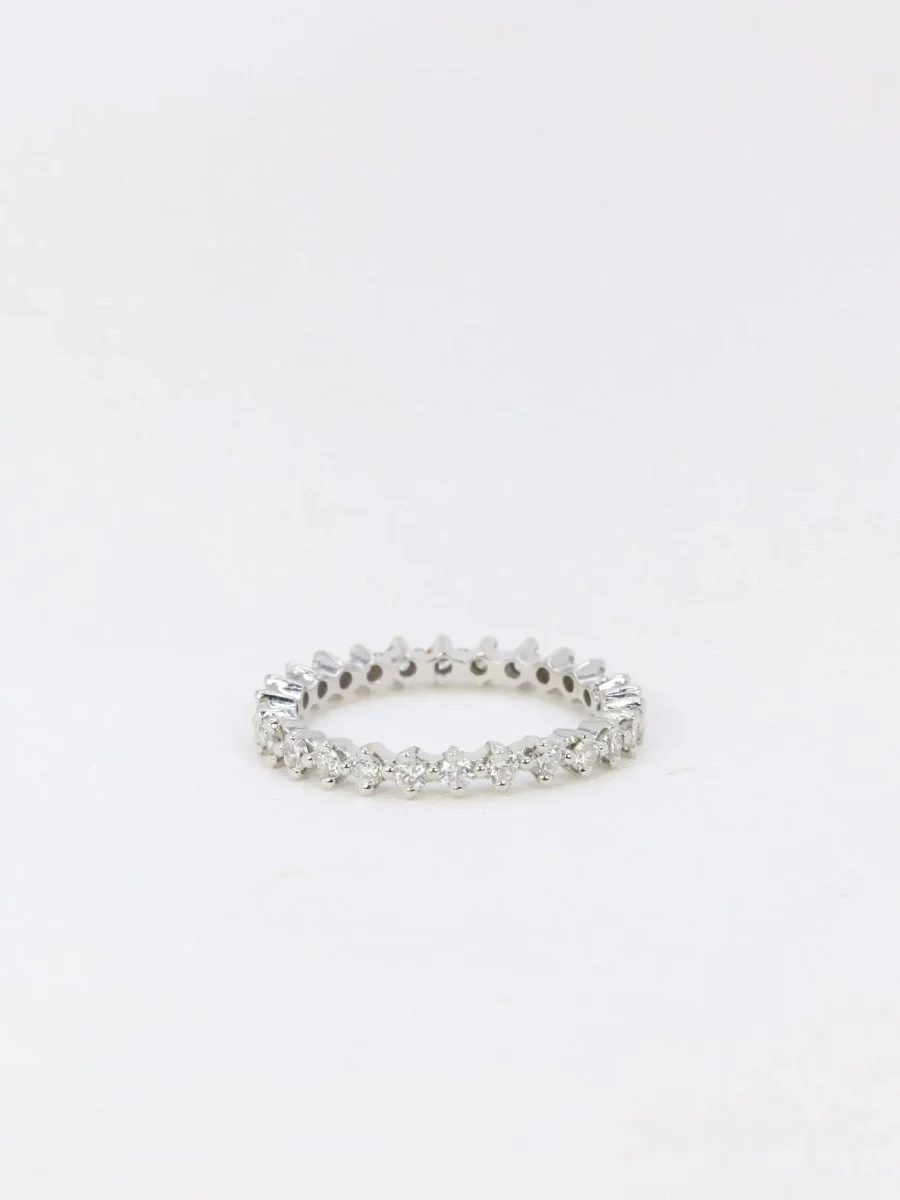 Alliance américaine en or blanc et diamants 0,5 ct