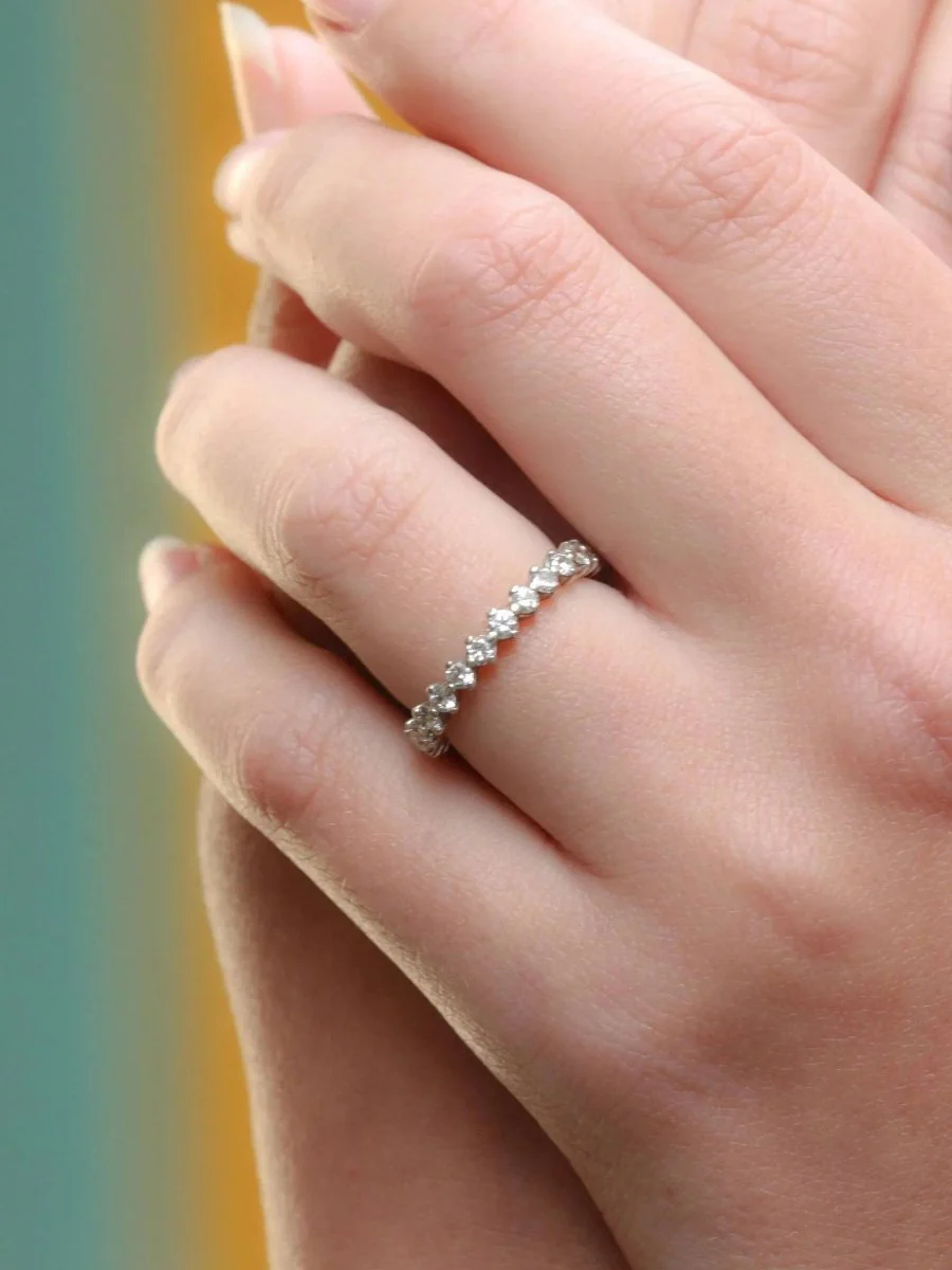 Alliance américaine en or blanc et diamants 1 ct - Image 2