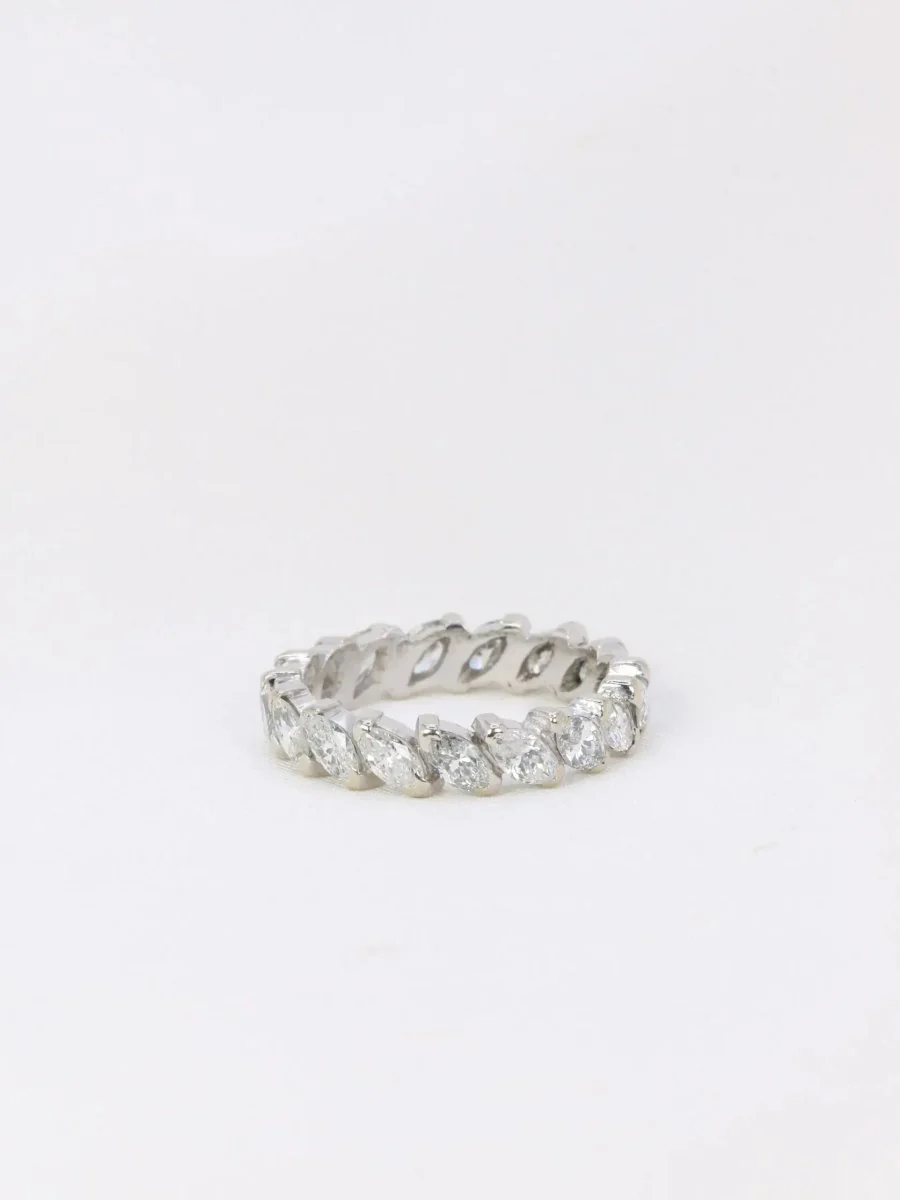 Alliance américaine en or blanc et diamants navette 2,55 ct - Image 4