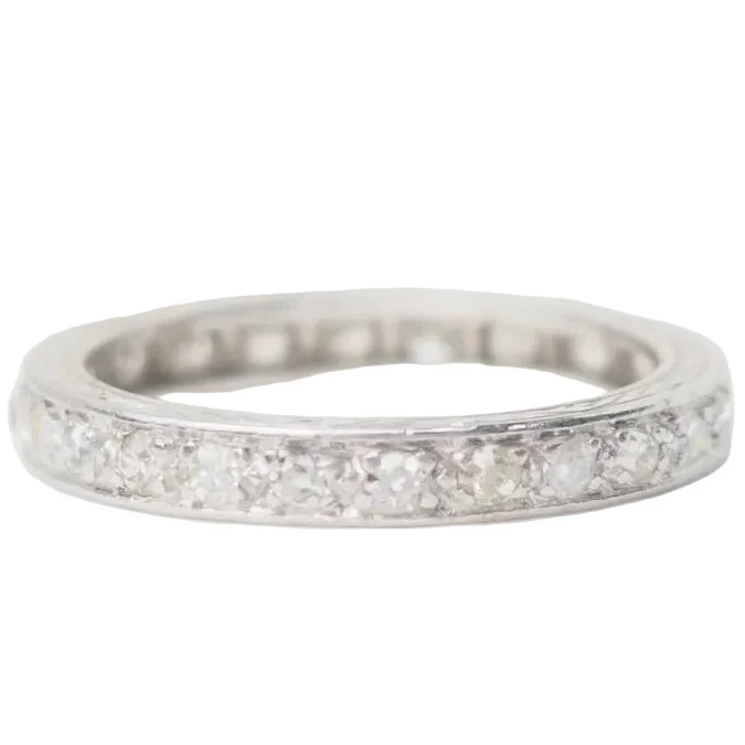Bague Alliance en platine et diamants