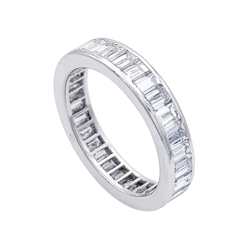 Alliance Cartier, diamants baguette et platine - Image 6