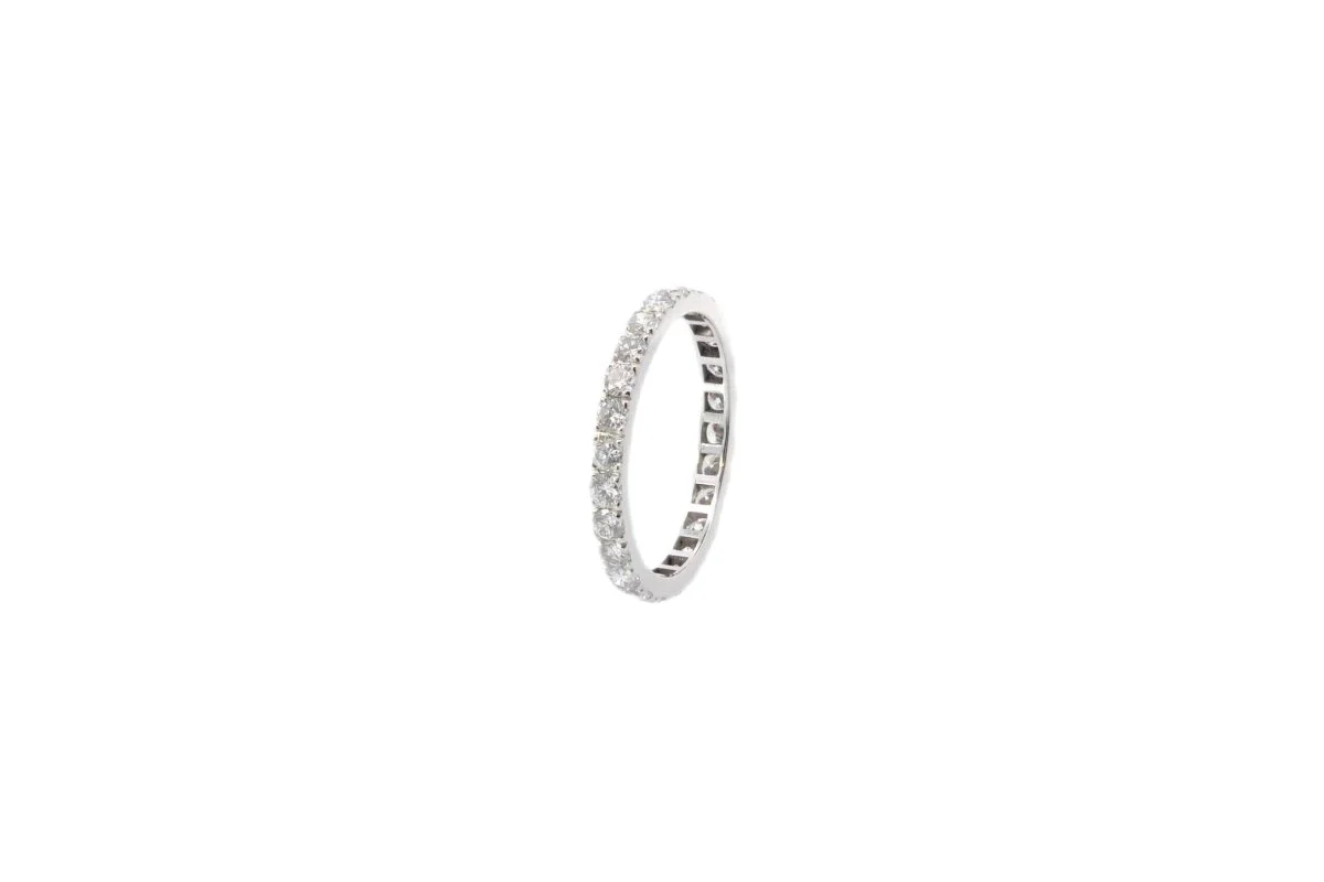 Alliance en or blanc et diamants - Image 3