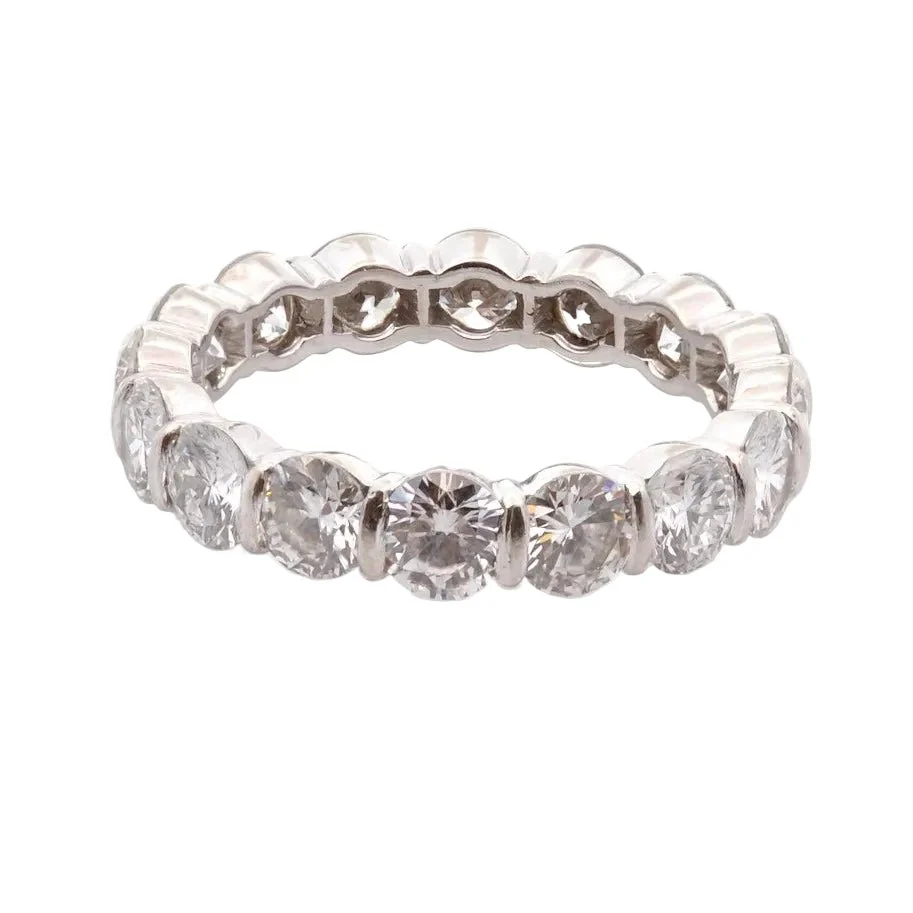 Bague Alliance en or blanc, platine et diamants