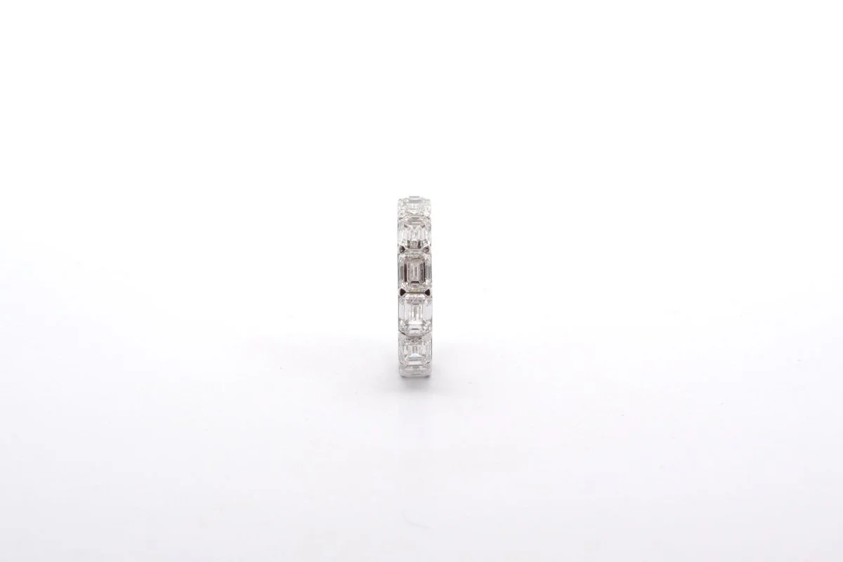 Alliance diamants taille émeraude en or 18k - Image 4