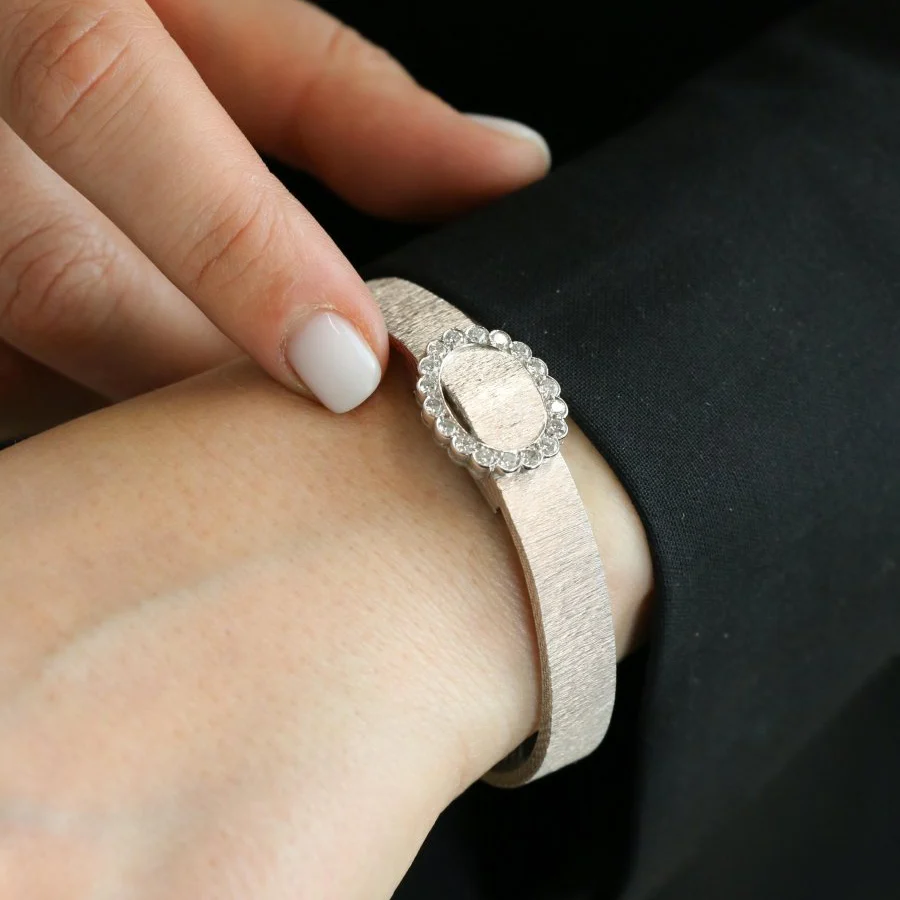 ANDRE COL Montre à secret or blanc diamants - Image 12