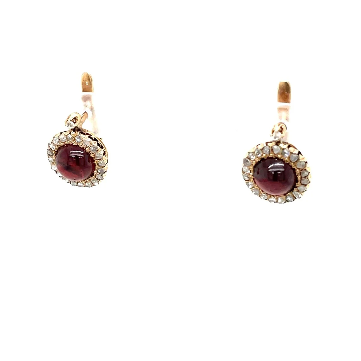 Boucles d'oreilles anciennes en or avec une grappe de grenats et de diamants, datant des années 1900. - Image 2