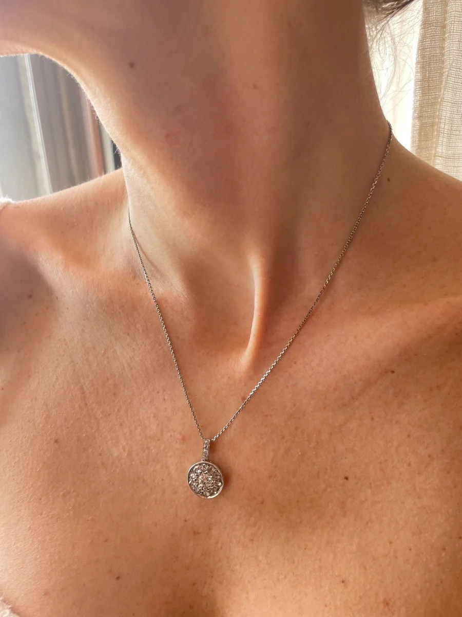 Art Deco 2.10 Carat Diamond Pendant Necklace - Image 7