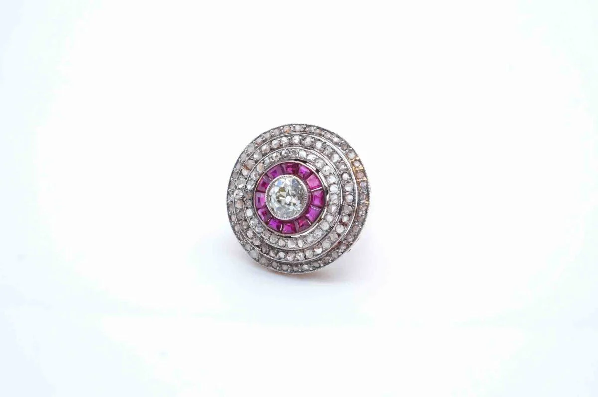 Bague diamants et rubis en or jaune et platine - Image 4