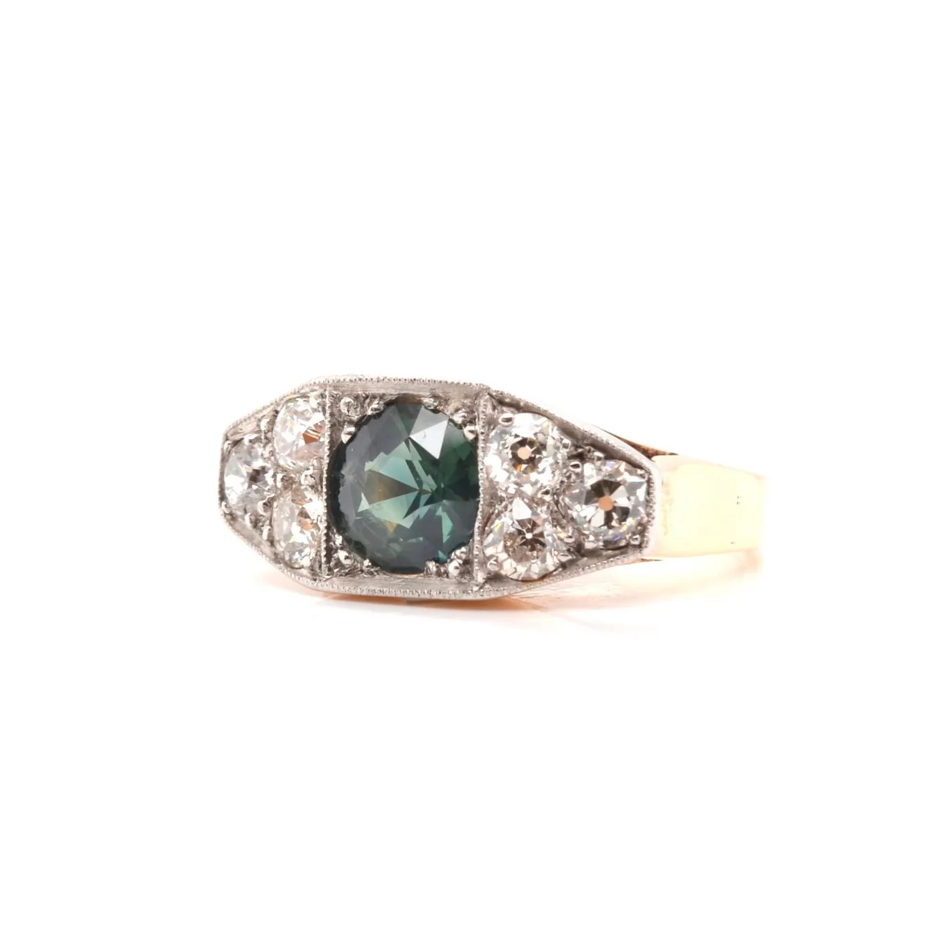 Bague Entourage en or, platine, saphir et diamant