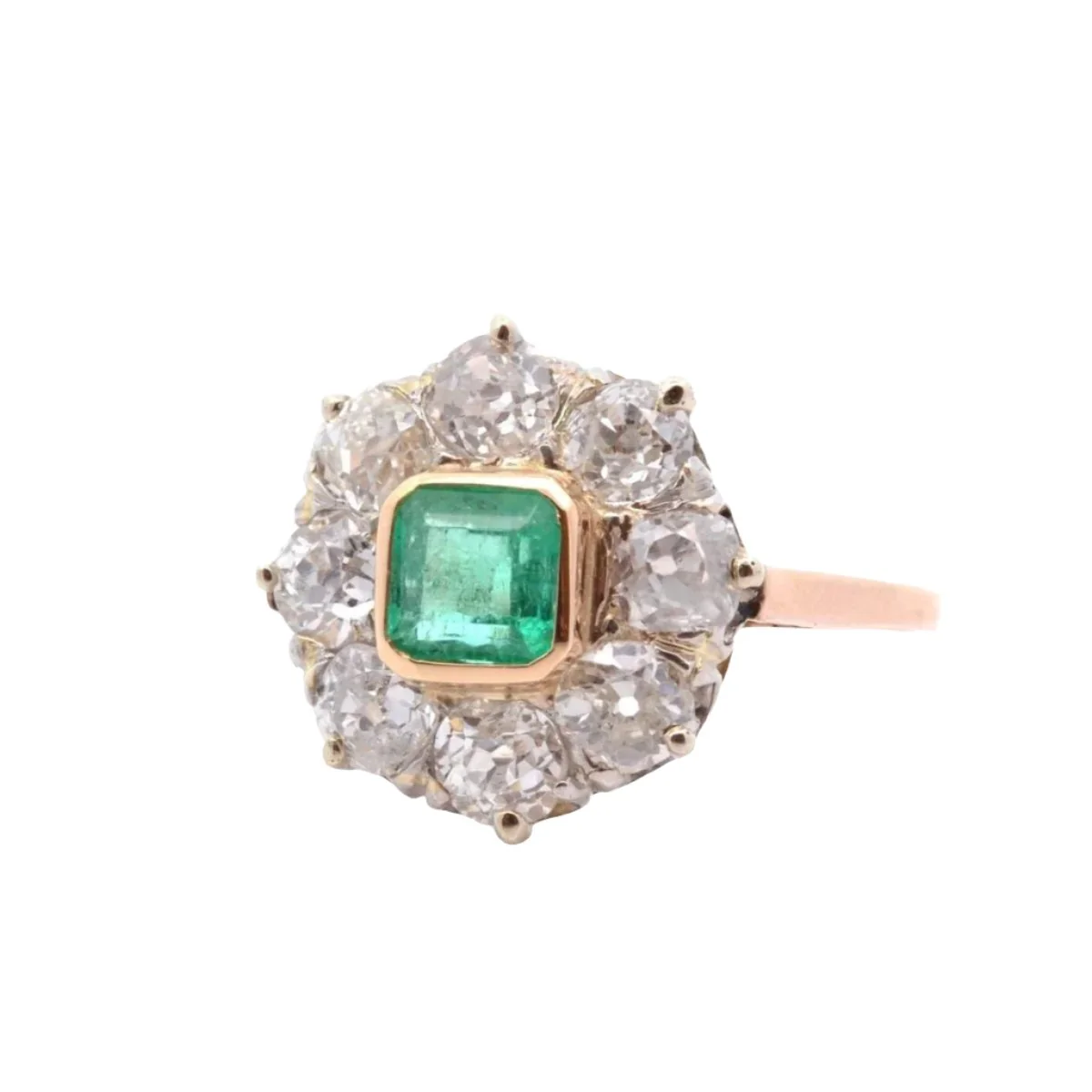 Bague Entourage en or jaune, diamant et émeraude - Image 5