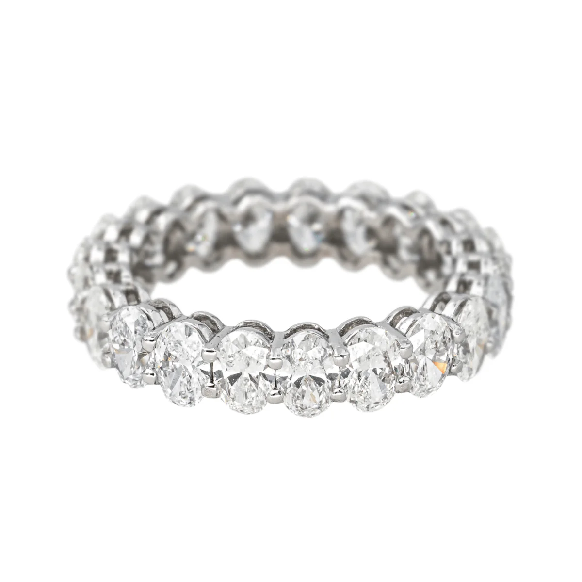 Bague Alliance en or blanc et diamants