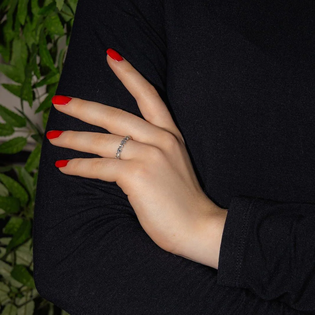 Bague Alliance en platine et diamants - Image 2