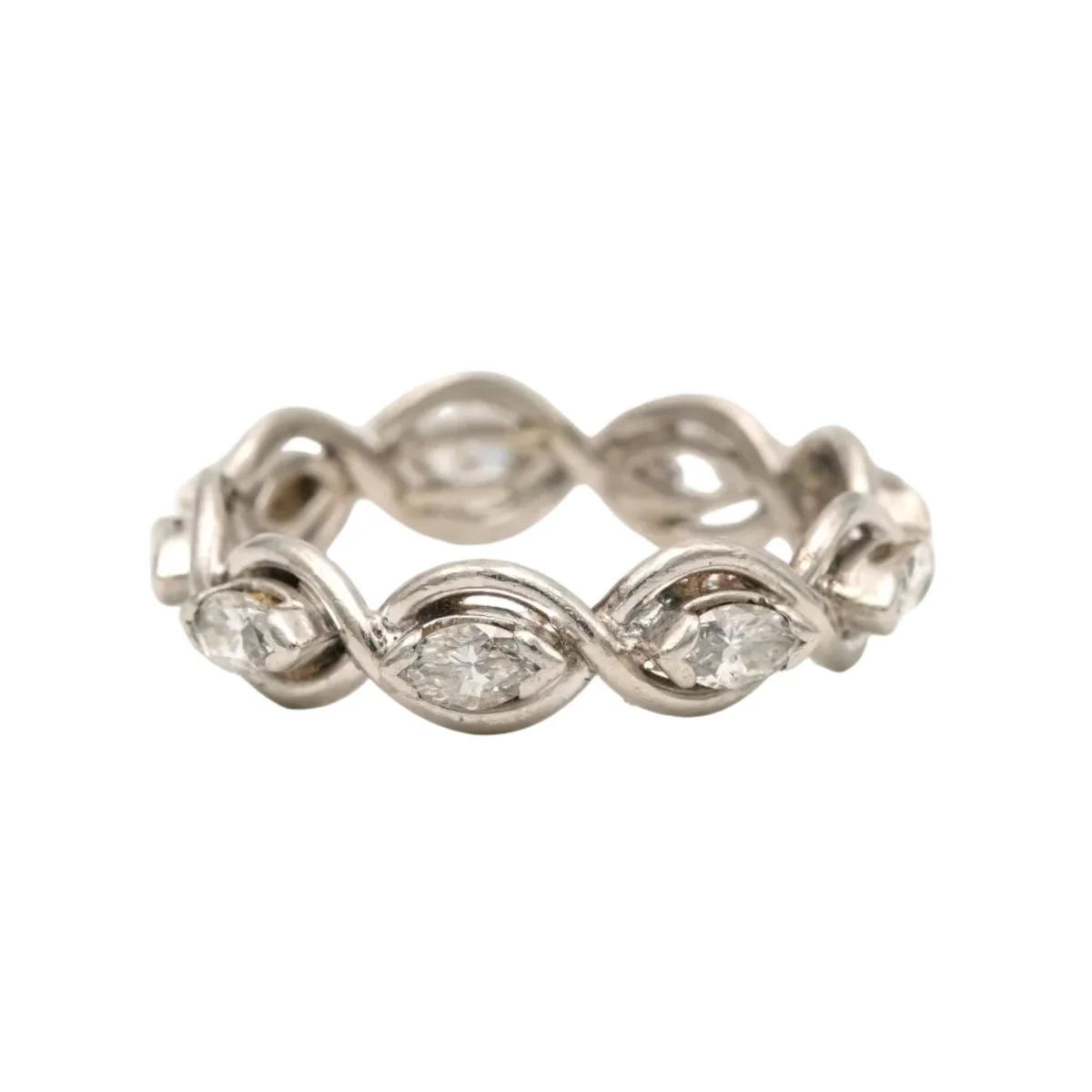 Bague Alliance en blanc, or jaune et diamants - Image 8