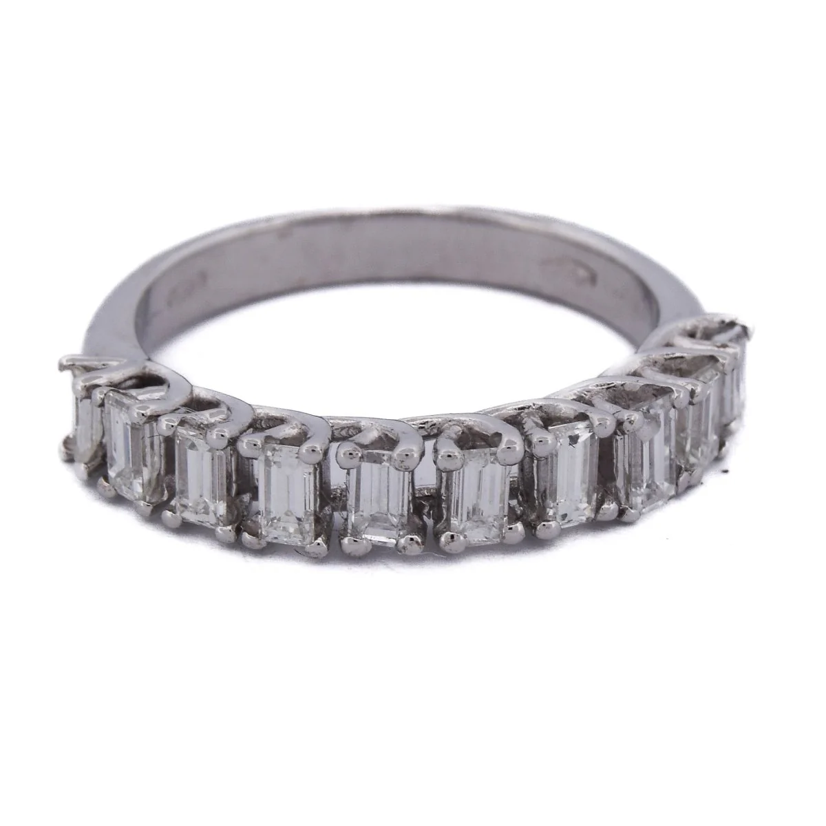 Bague Alliance en or blanc et diamants
