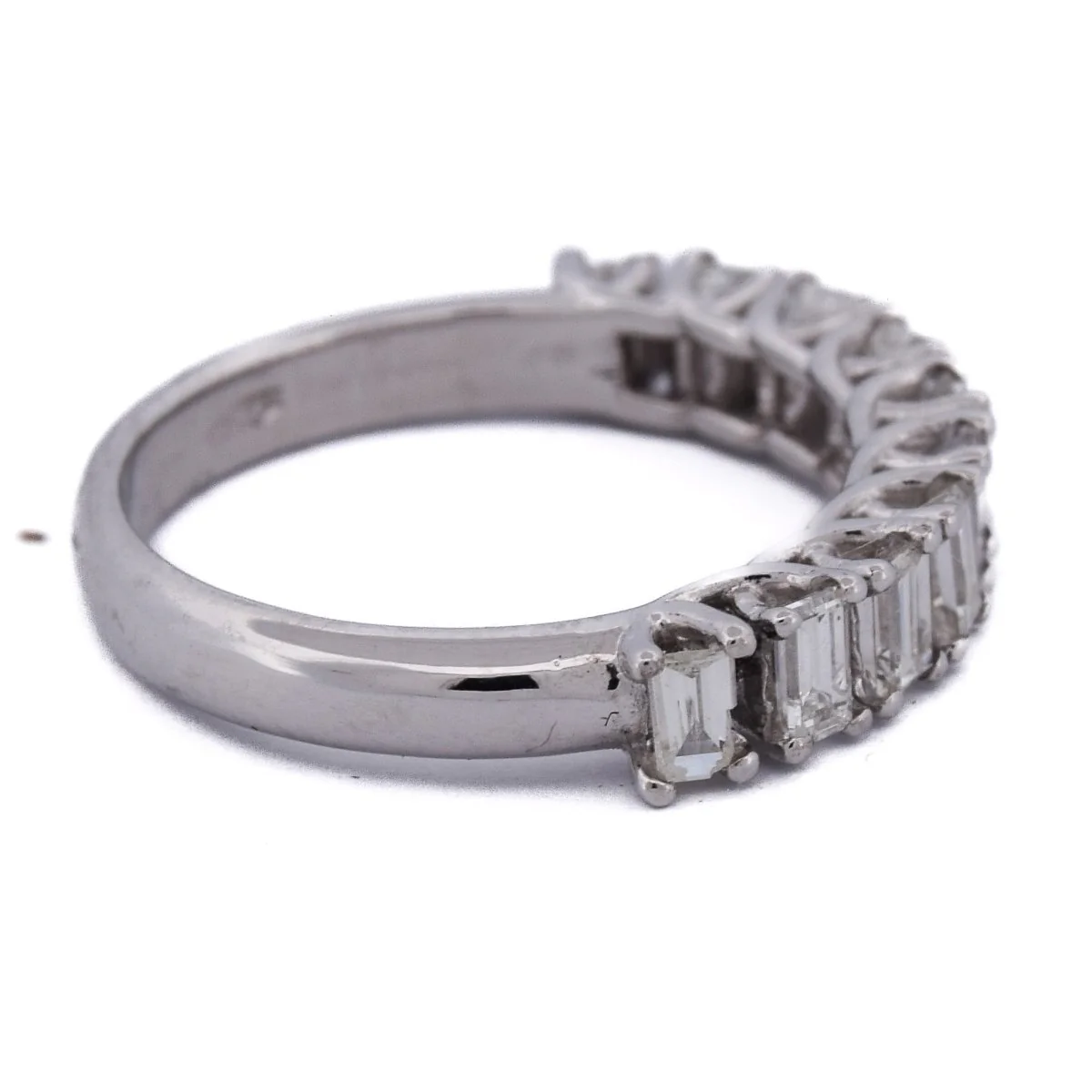 Bague Alliance en or blanc et diamants - Image 6