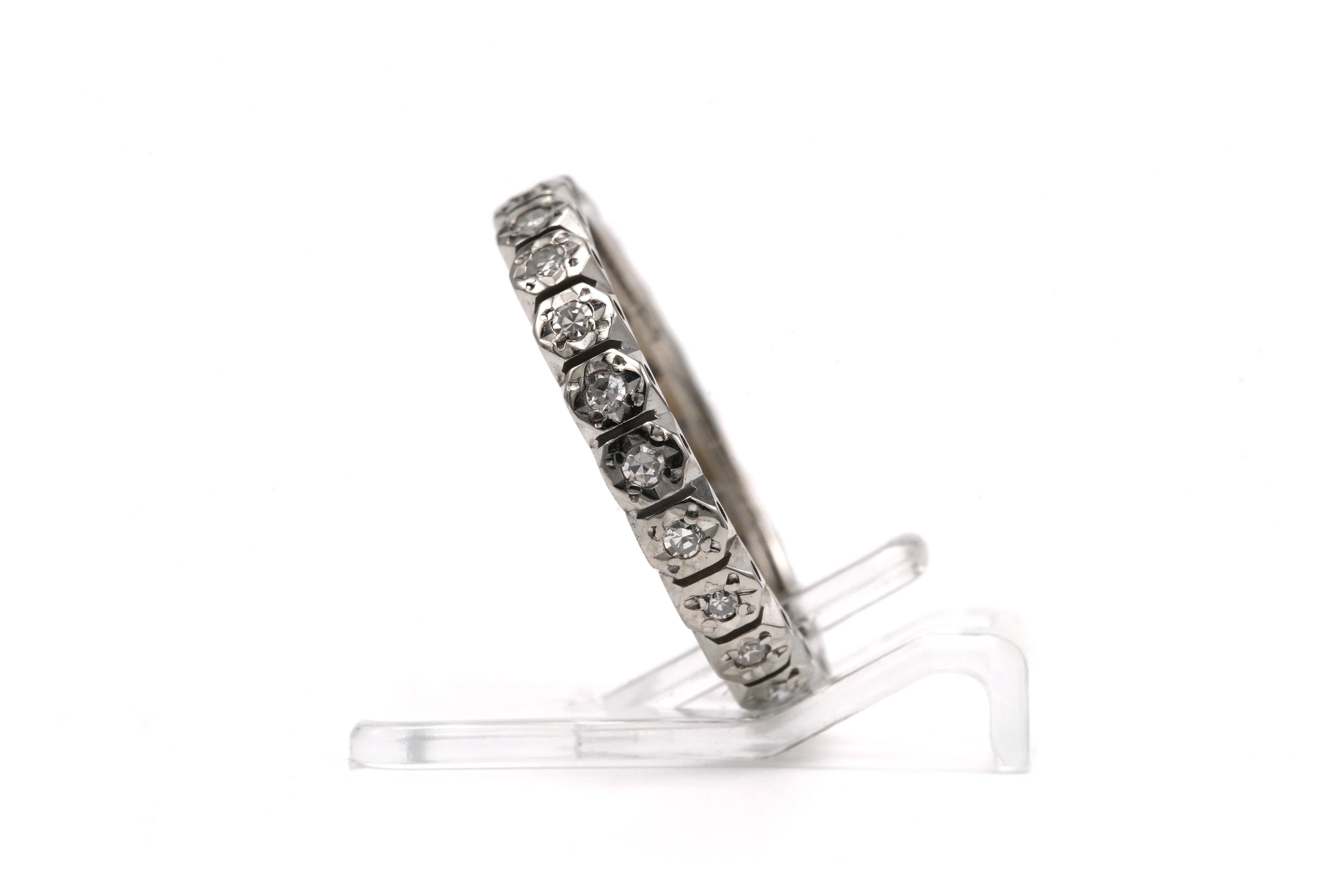 Bague Alliance en or blanc et diamants - Image 2