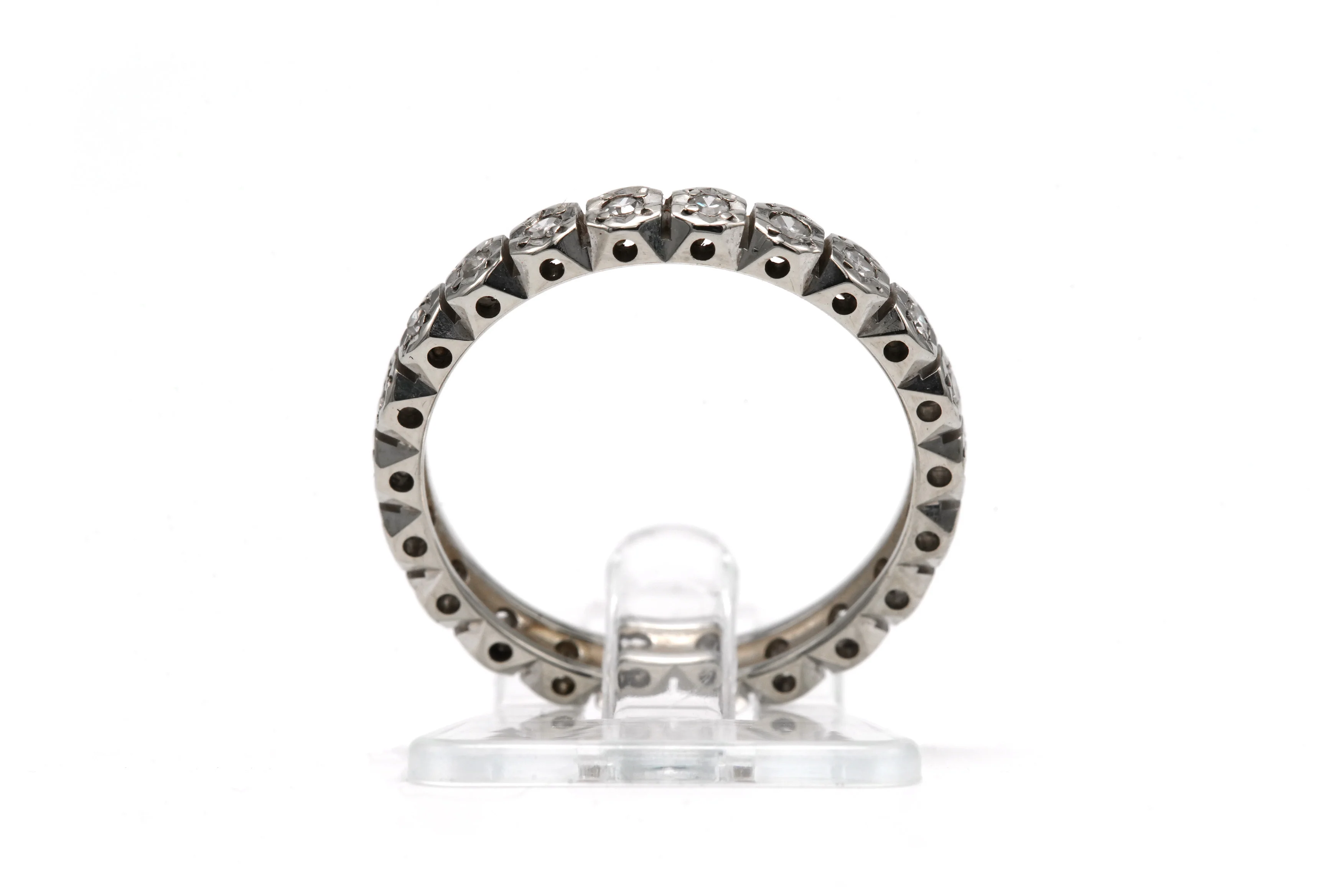 Bague Alliance en or blanc et diamants - Image 3