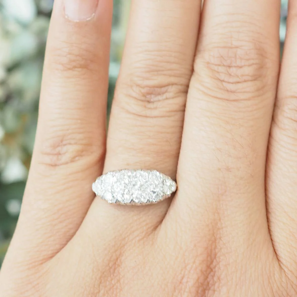 Bague Alliance en or blanc et diamants - Image 2