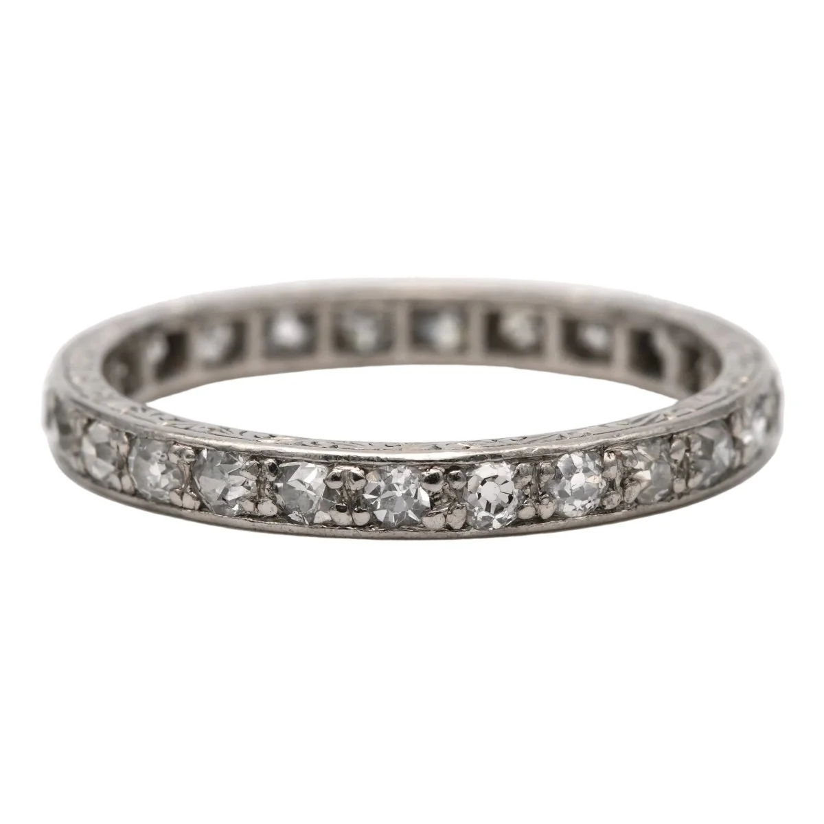 Bague Alliance en or blanc et diamants