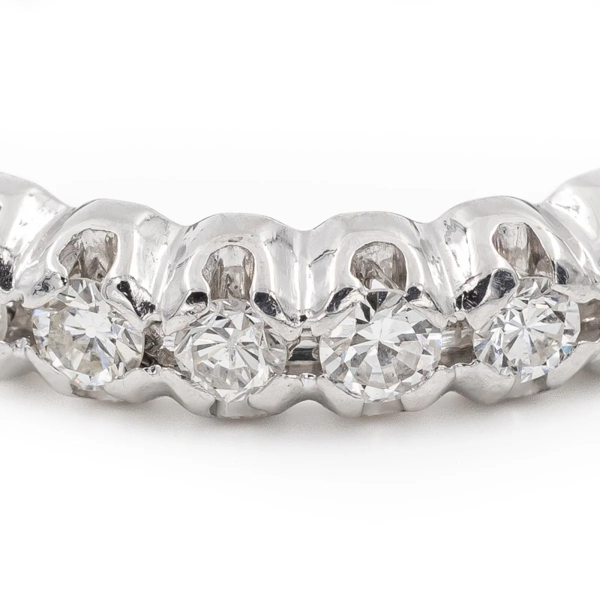 Bague Alliance en or blanc et diamants - Image 5