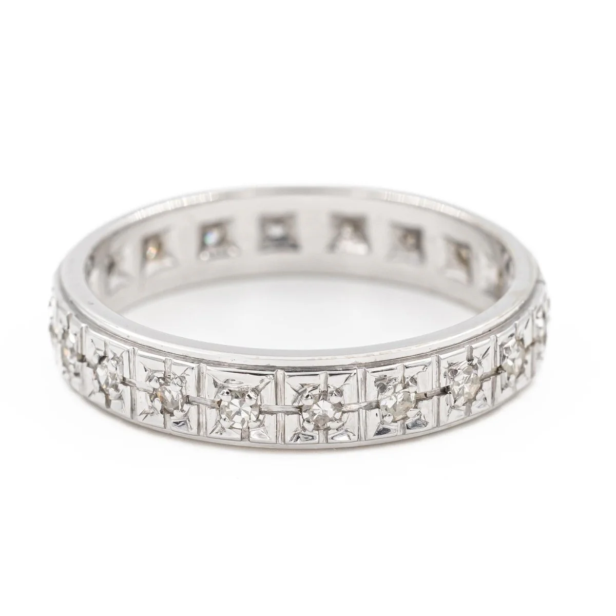 Bague Alliance en or blanc et diamants