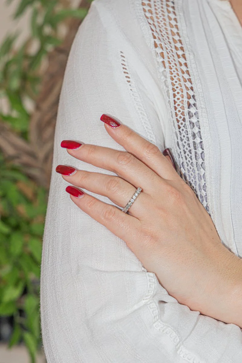 Bague Alliance en Or blanc et Diamant - Image 2