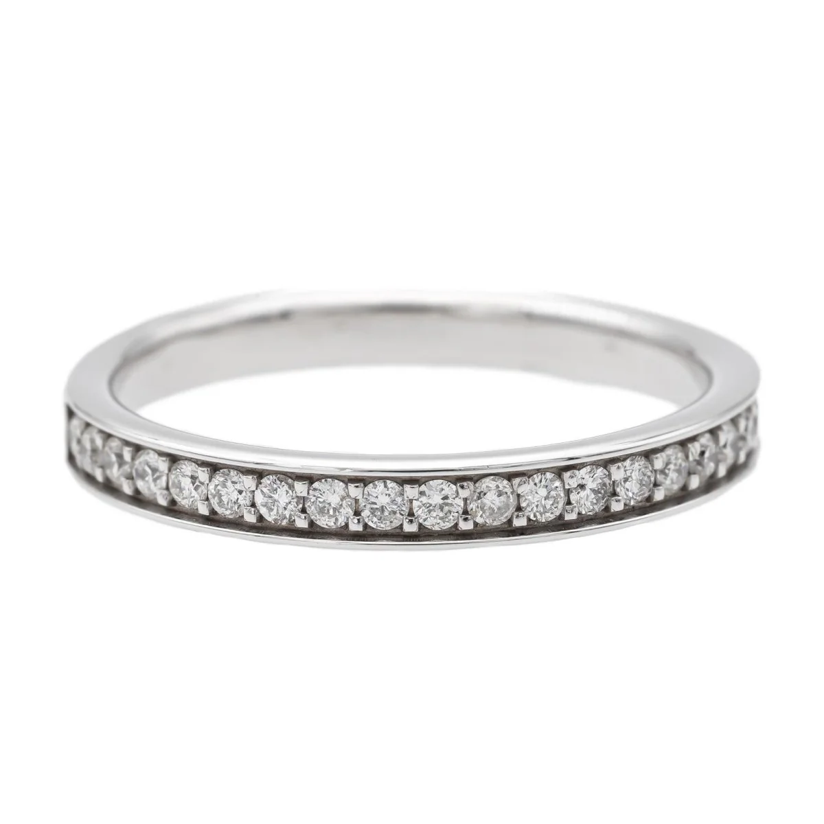 Bague Demi Alliance en or blanc et diamants