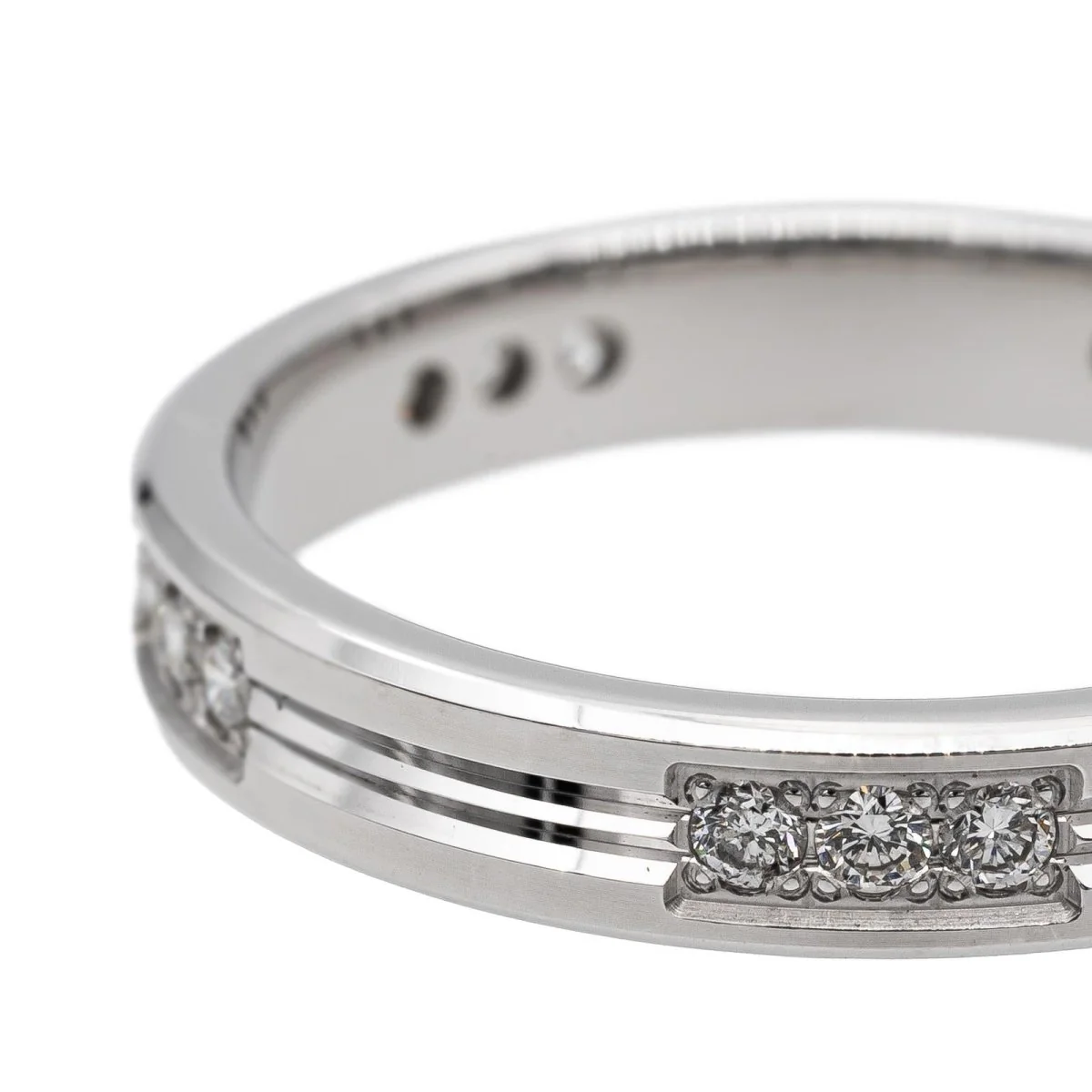Bague Alliance en or blanc et diamants - Image 5