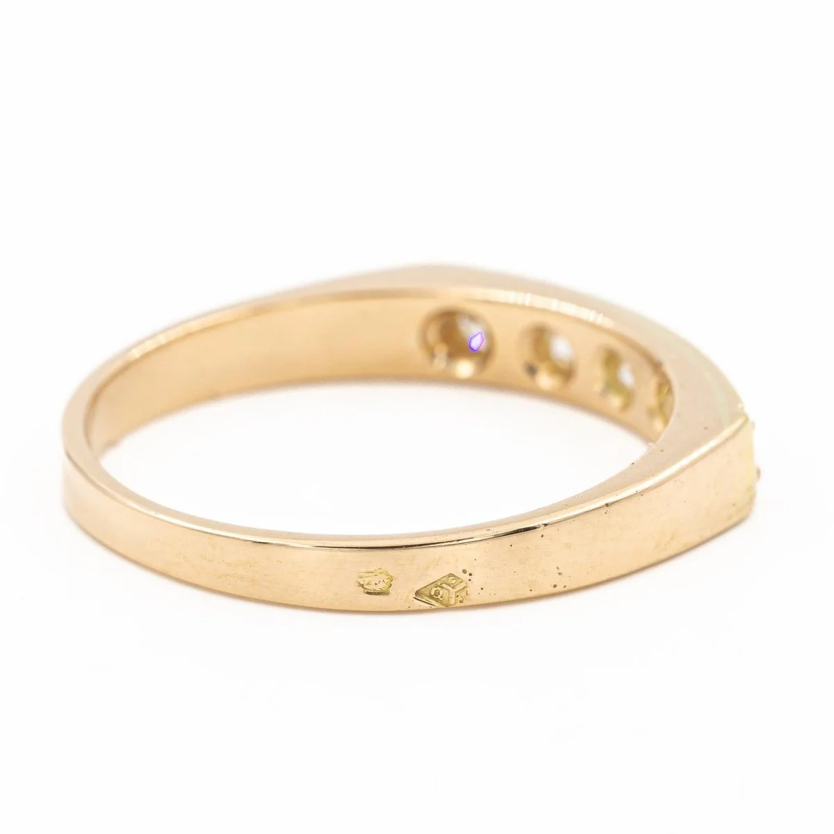 Bague Alliance en or jaune et diamants - Image 4