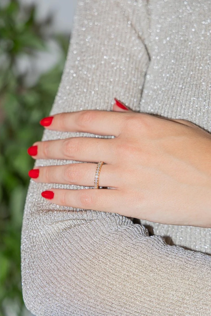 Bague Alliance en or jaune et diamants - Image 2