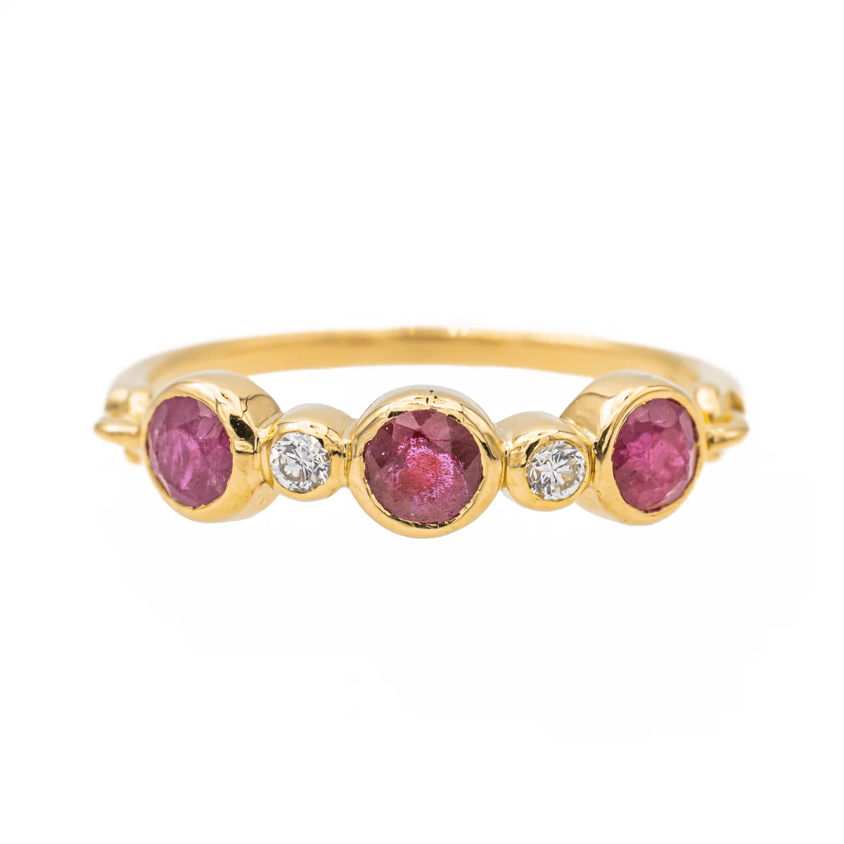 Bague Alliance Or jaune Rubis