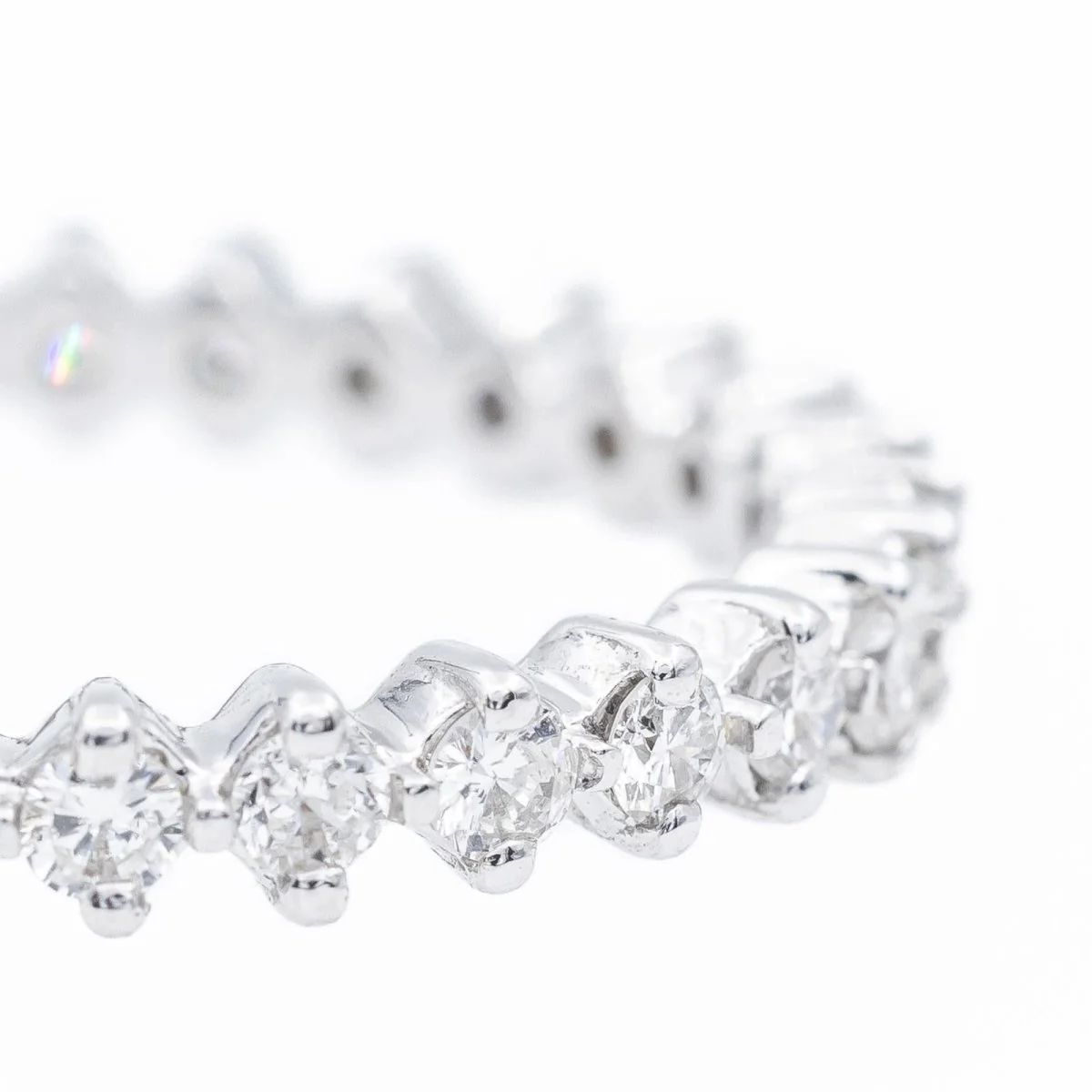 Bague Alliance en or blanc et diamants - Image 3