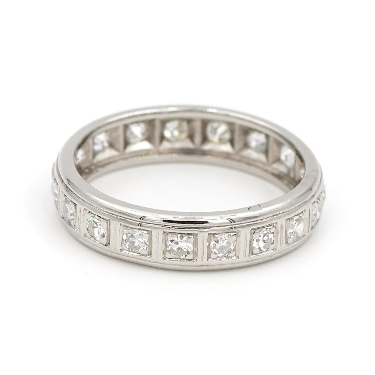 Bague Alliance platine et diamants - Image 3