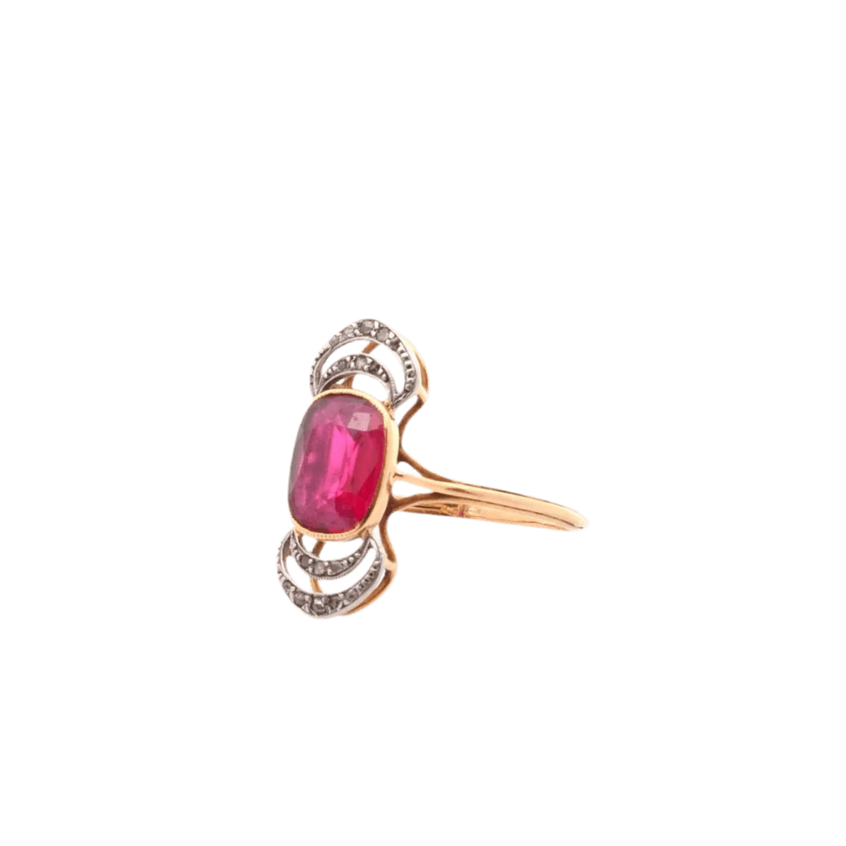 Bague en or jaune, platine, rubis et diamants - Image 2
