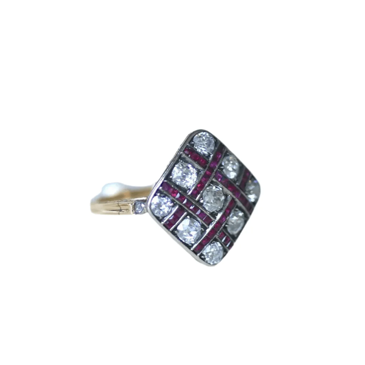 Bague en or jaune, argent, rubis et diamants - Image 5
