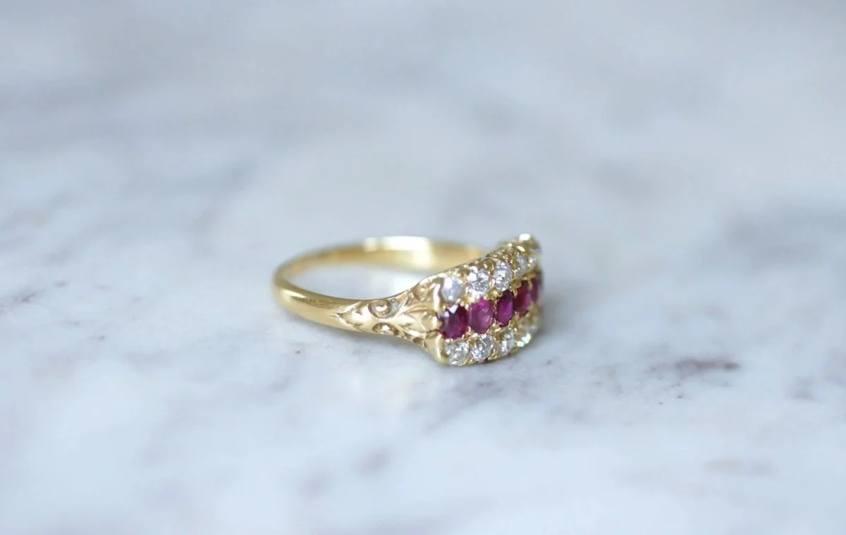 Bague bandeau ancienne rubis et diamants - Image 8