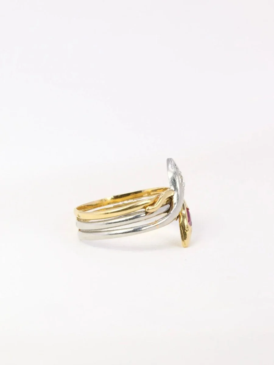 Bague ancienne deux serpents en or, diamant et rubis - XIXe siècle - Image 7