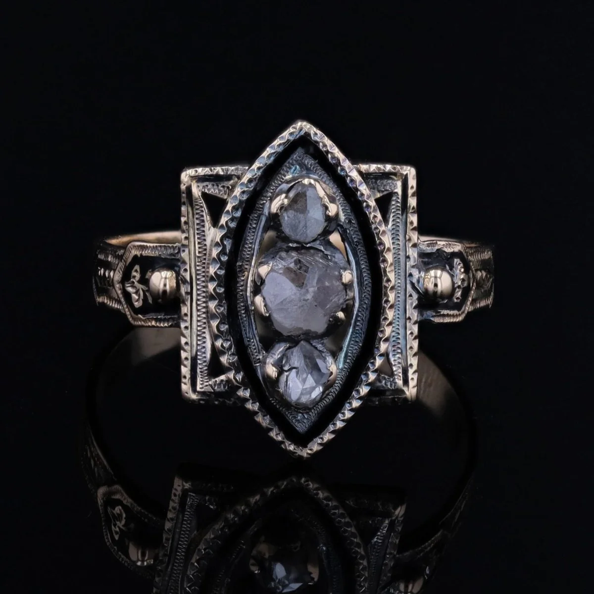 Bague ancienne en or rose et diamant - Image 5
