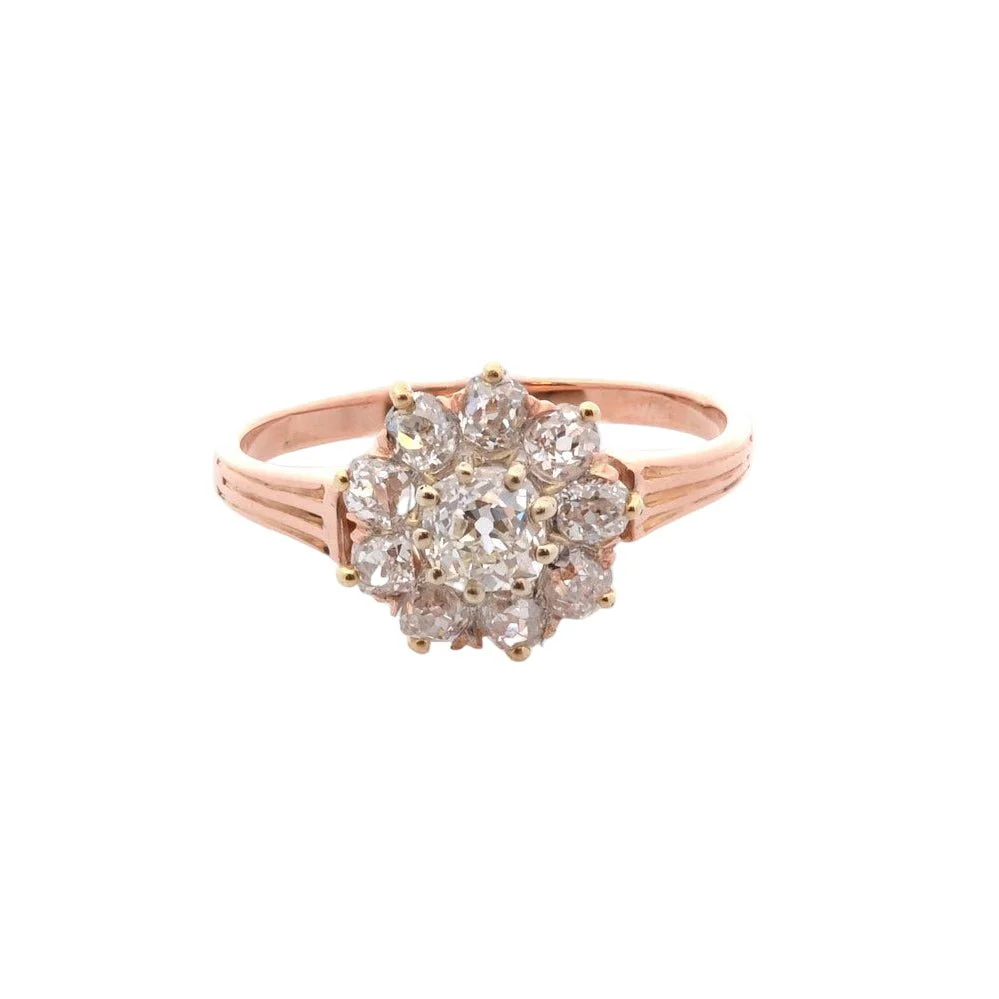 Bague Marguerite en or rose et diamants