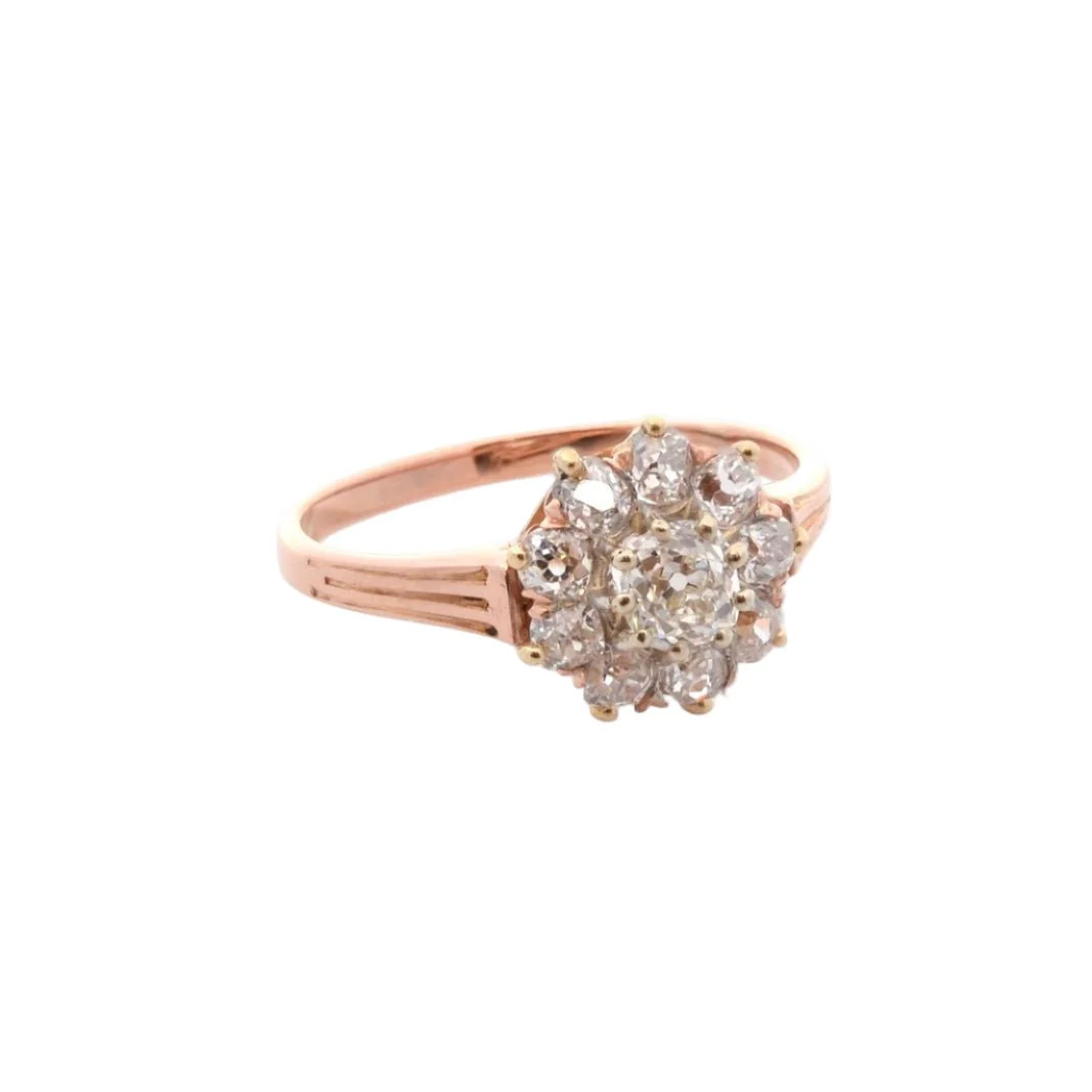 Bague Marguerite en or rose et diamants - Image 4