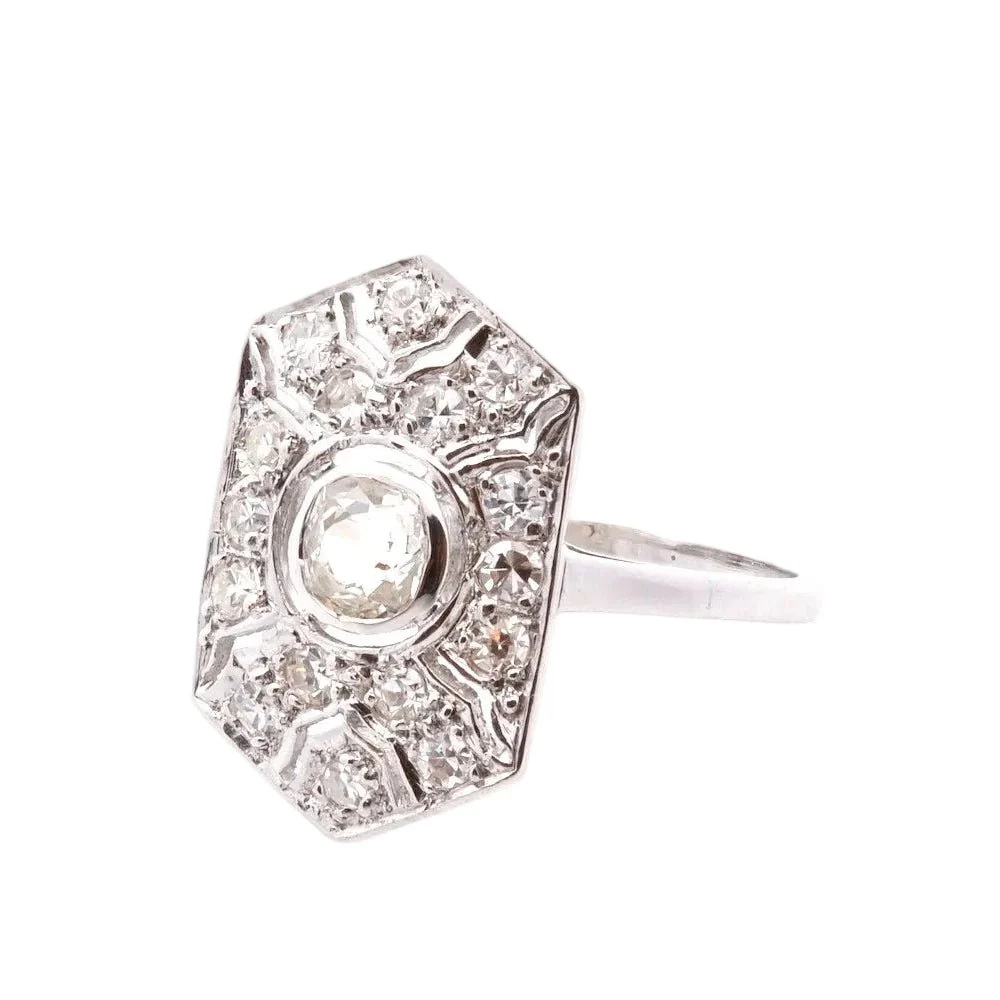 Bague Entourage en platine et diamants - Image 2