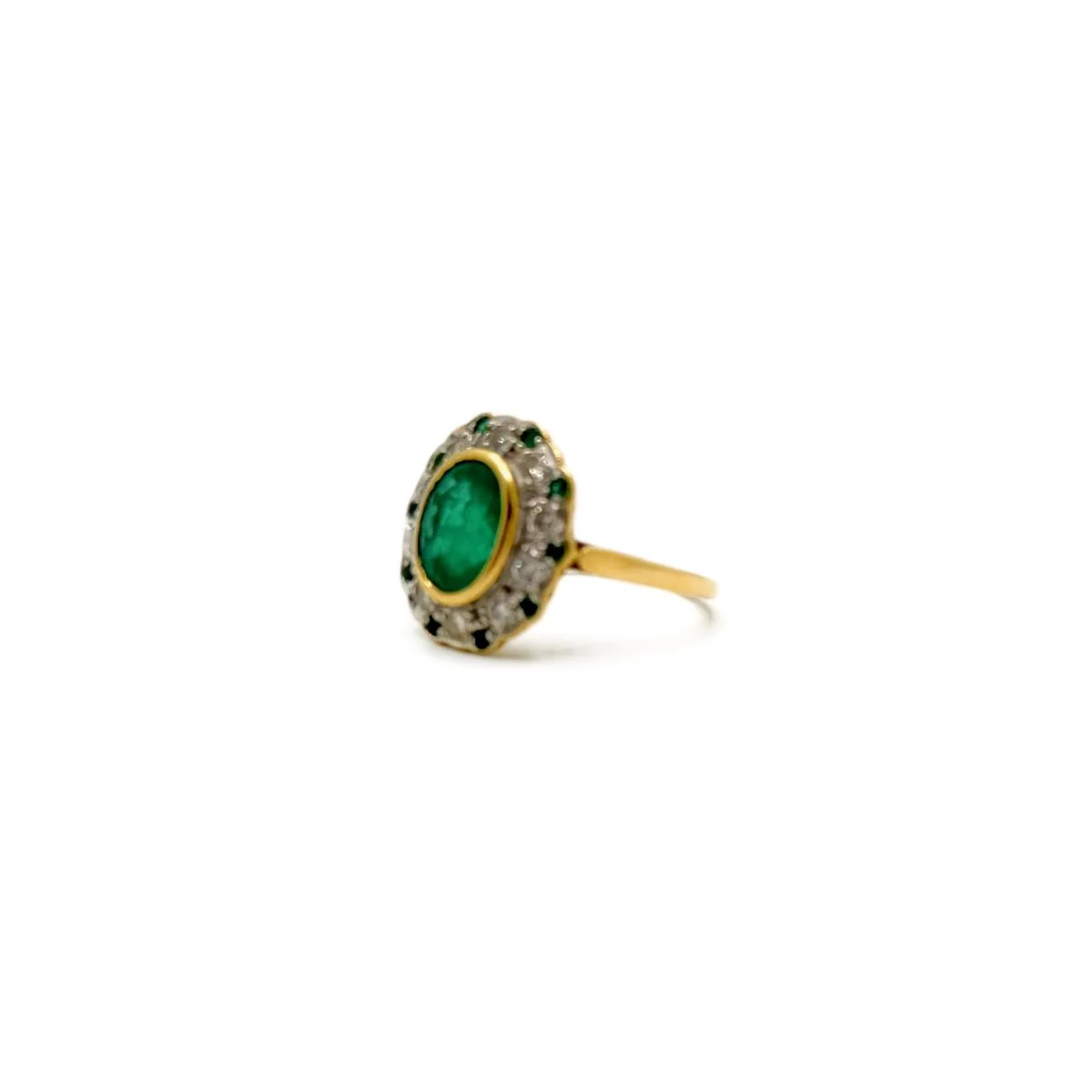 Bague ancienne en or jaune et or gris avec émeraude et diamants - Image 4
