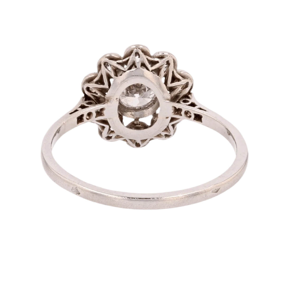 Bague Marguerite en platine et diamants - Image 4