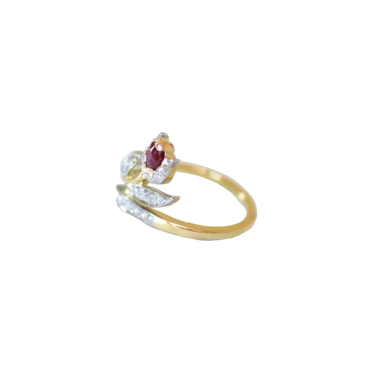 Bague en or jaune, platine, rubis et diamants - Image 3